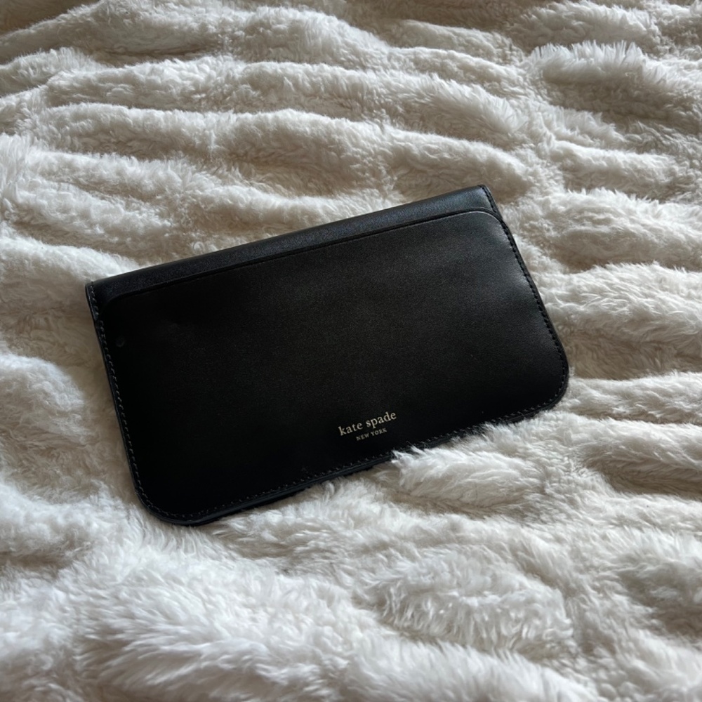 Kate Spade Wallet - Picture 2 of 3